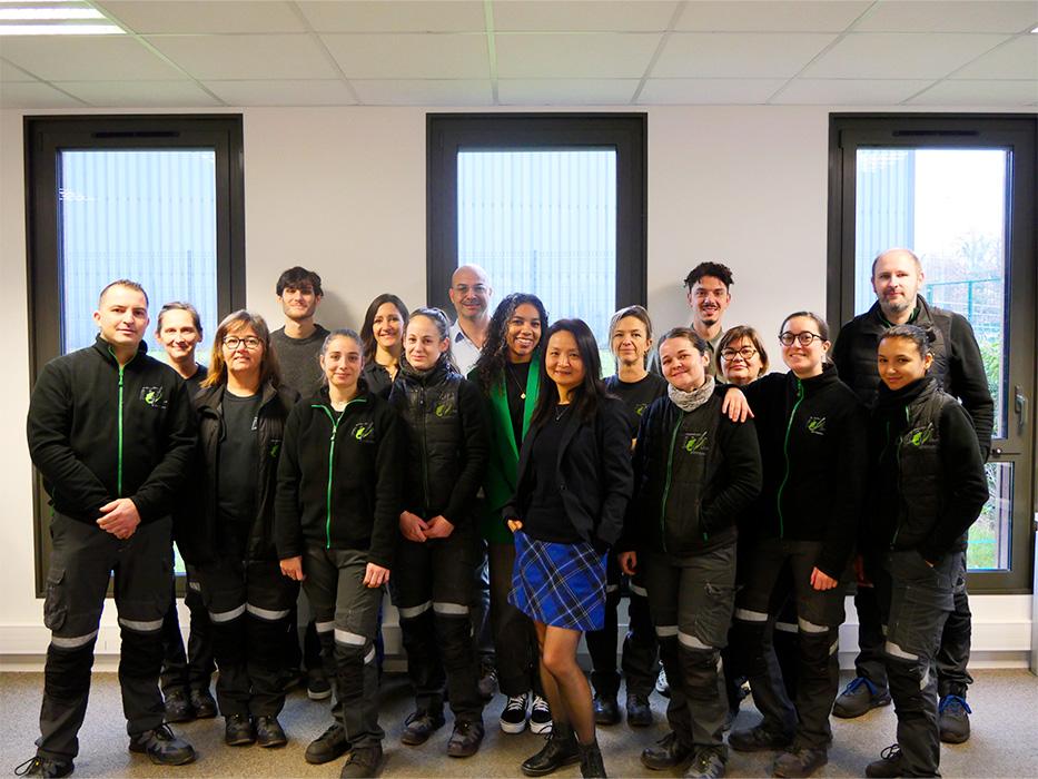 Collaborateurs entreprise LVL de collecte de cartouches d'encre et toner